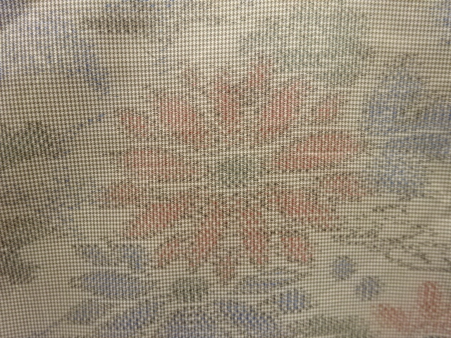 アンティーク　菊模様織り出し本場大島紬着物