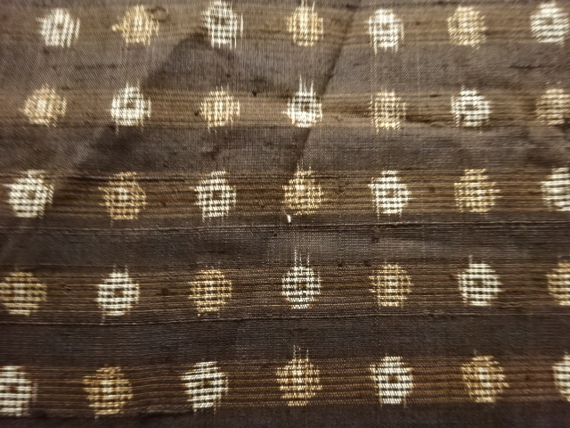JAPANESE KIMONO / ANTIQUE KIMONO / SILK / DORO OSHIMA TSUMUGI / WOVEN ABSTRACT