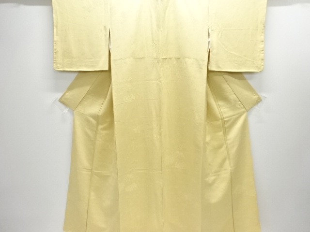 花模様織り出し一つ紋色無地着物