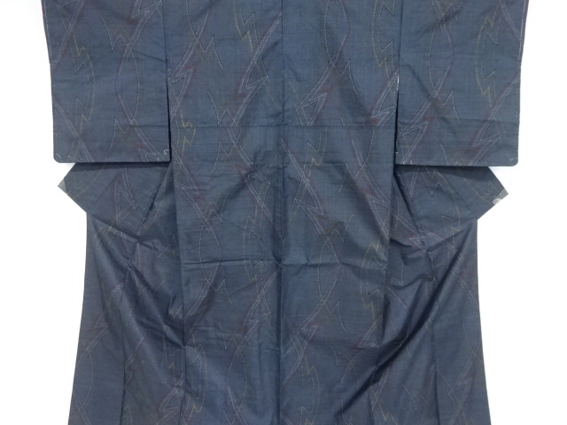 リサイクル　抽象模様織出し本場泥大島紬着物（5マルキ）