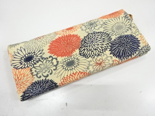 アンティーク　縮緬地　菊模様　着物洗い張り