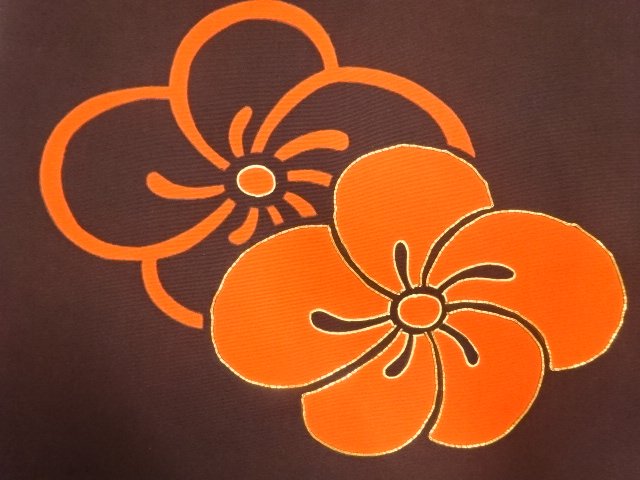 アンティーク　塩瀬　捻じり花模様刺繍名古屋帯