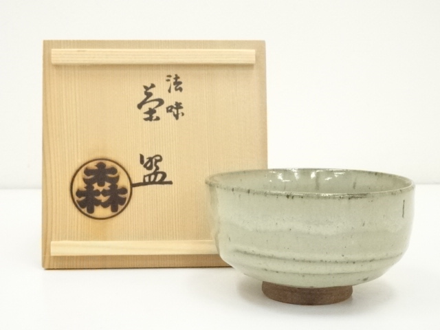 作家物　灰釉茶碗（保護箱）